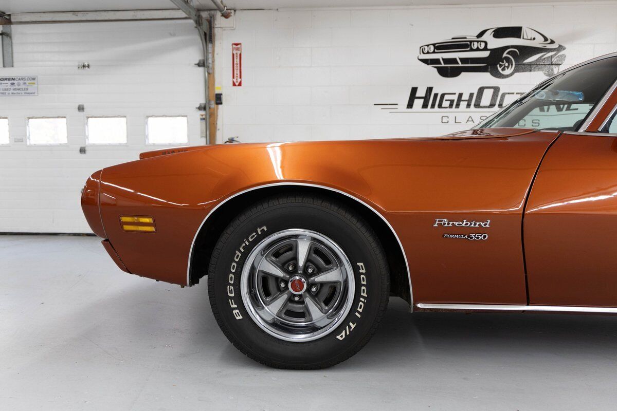 Pontiac-Firebird-1970-19