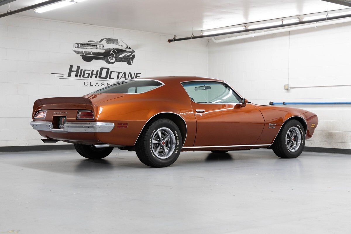 Pontiac-Firebird-1970-32