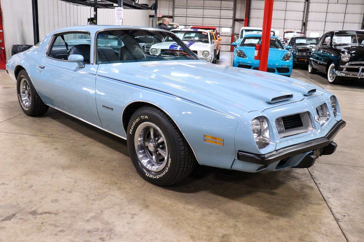 Pontiac-Firebird-1975-10