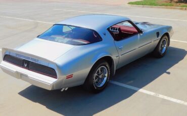 Pontiac-Firebird-1979-7