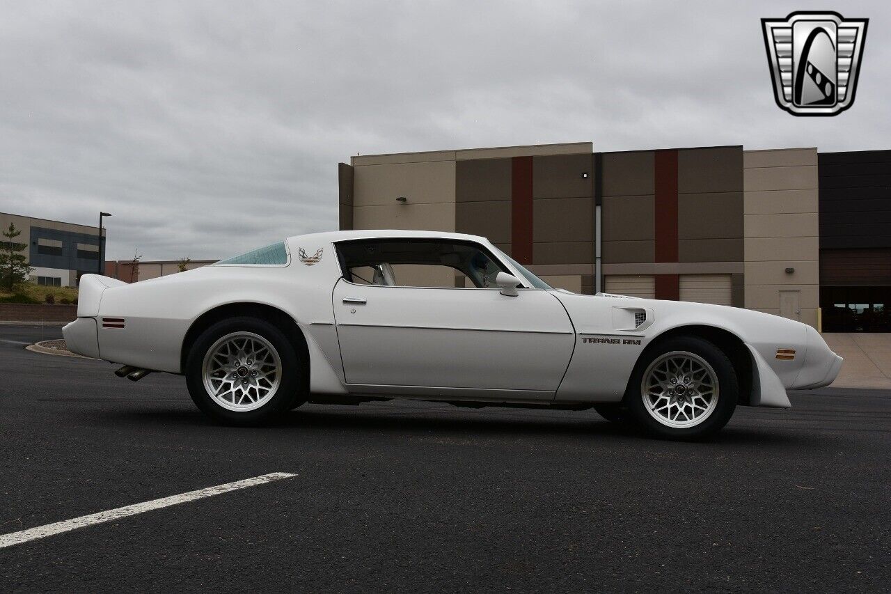 Pontiac-Firebird-1979-7