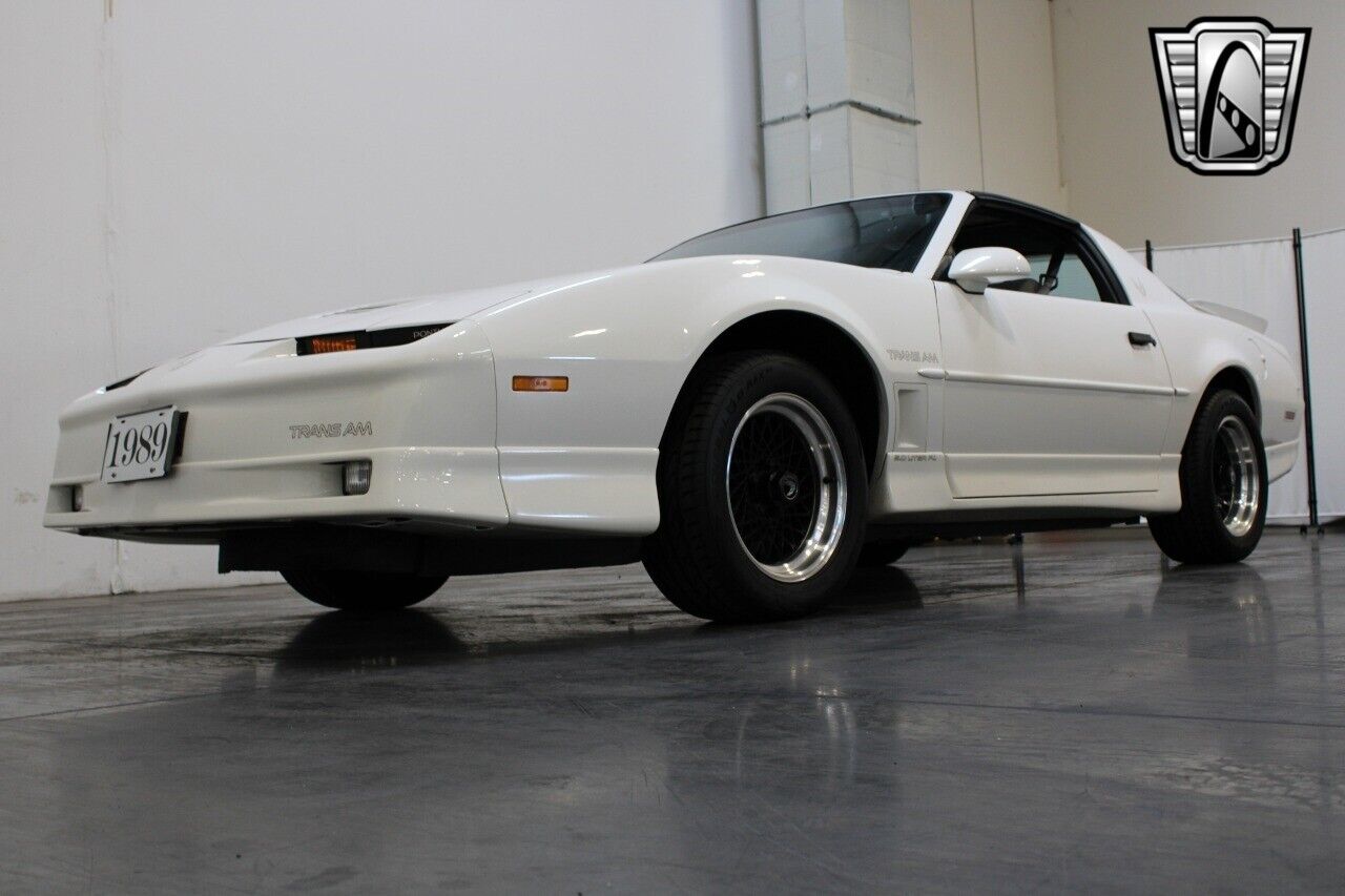 Pontiac-Firebird-1989-8