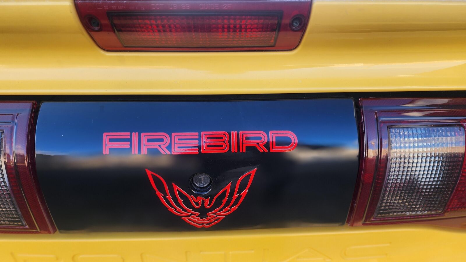 Pontiac-Firebird-1994-38