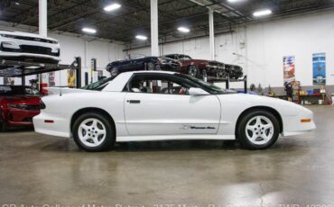 Pontiac-Firebird-1994-7