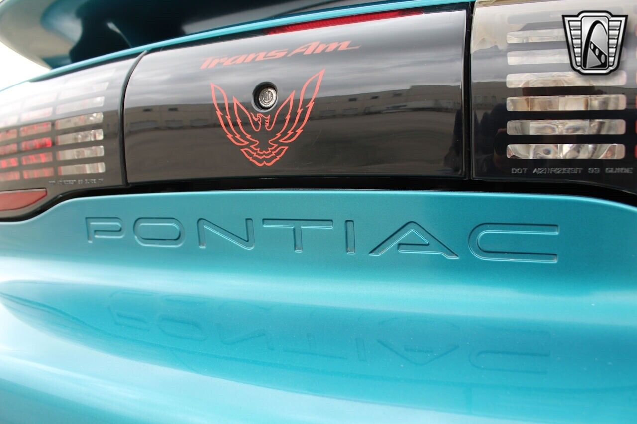 Pontiac-Firebird-1994-8