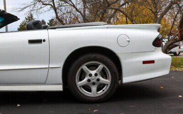 Pontiac-Firebird-Cabriolet-1995-4