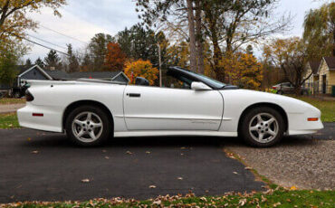 Pontiac-Firebird-Cabriolet-1995-8