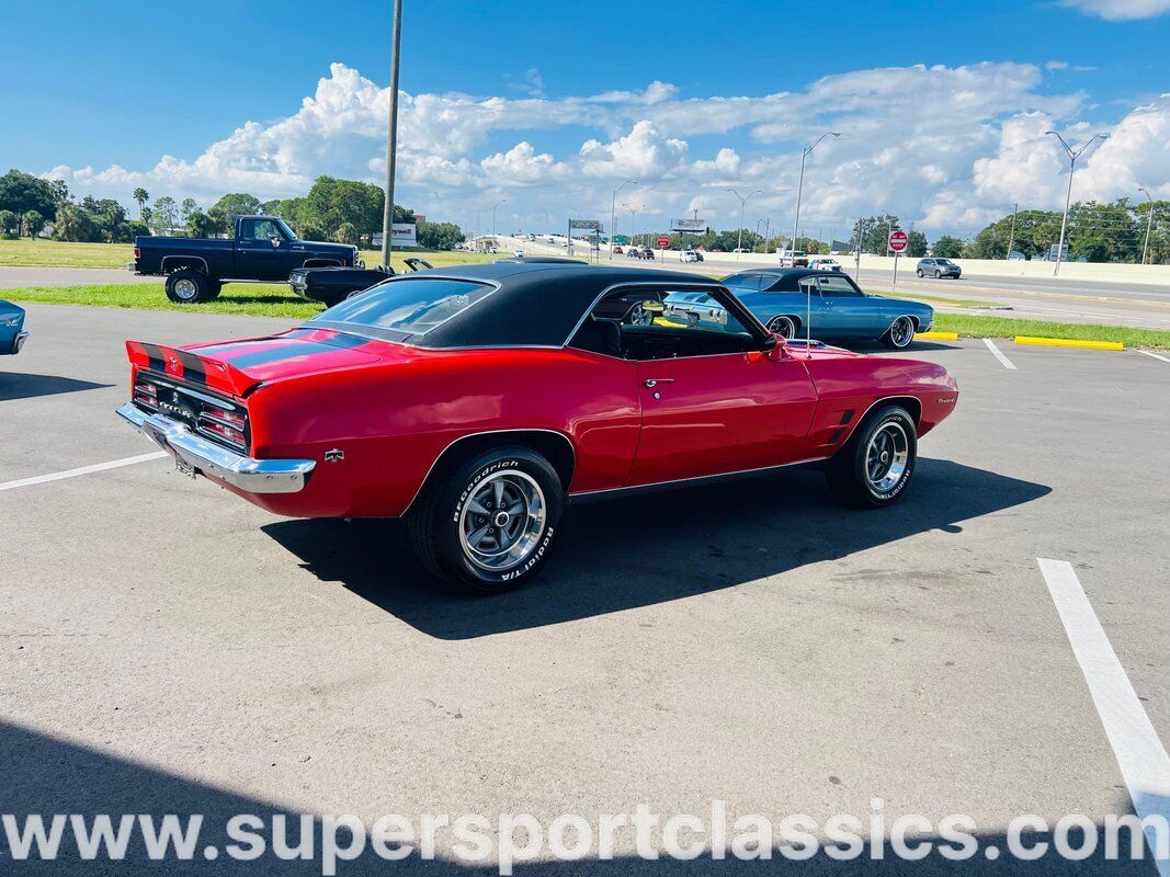 Pontiac-Firebird-Coupe-1969-5