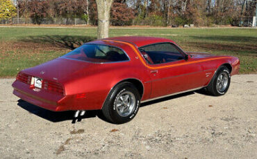 Pontiac-Firebird-Coupe-1976-6