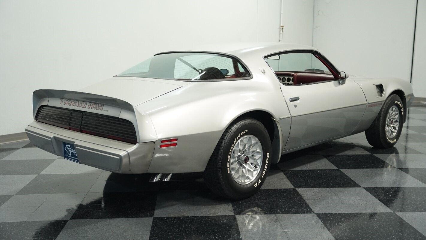 Pontiac-Firebird-Coupe-1979-11