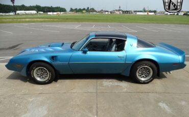 Pontiac-Firebird-Coupe-1979-4