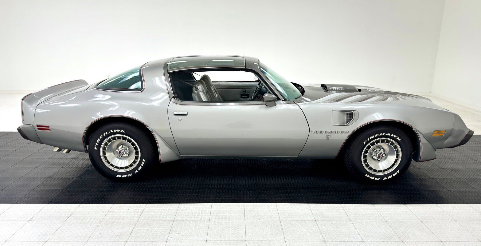 Pontiac-Firebird-Coupe-1979-6