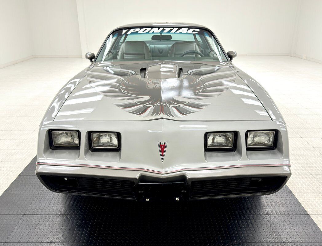 Pontiac-Firebird-Coupe-1979-8