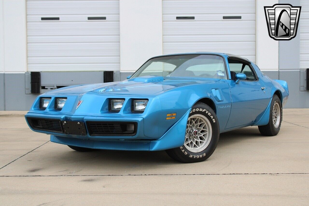 Pontiac-Firebird-Coupe-1980-3