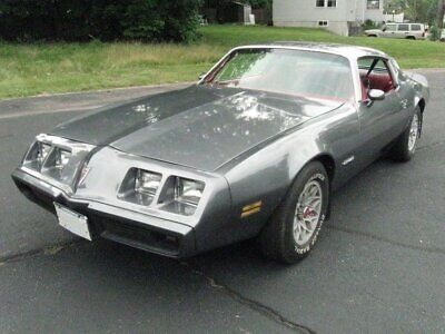 Pontiac Firebird Coupe 1981 à vendre