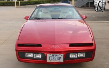 Pontiac-Firebird-Coupe-1983-6