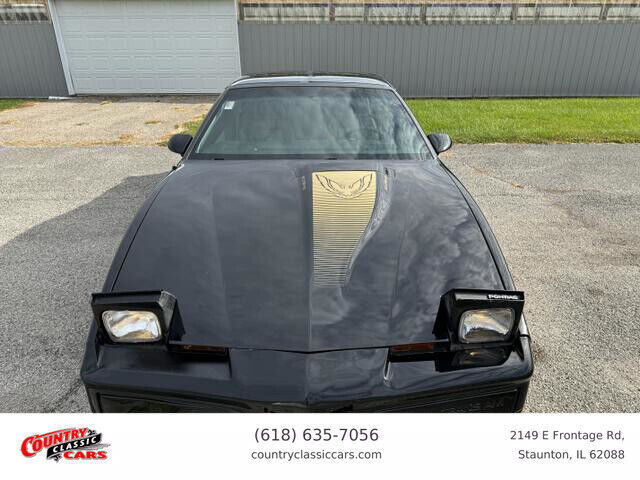 Pontiac-Firebird-Coupe-1984-8