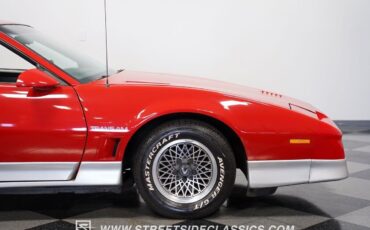 Pontiac-Firebird-Coupe-1985-30