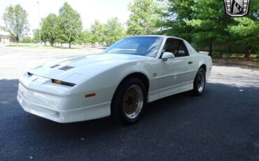 Pontiac-Firebird-Coupe-1987-2