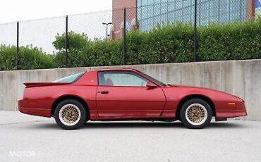 Pontiac-Firebird-Coupe-1987-33