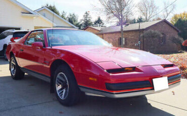 Pontiac-Firebird-Coupe-1988-11