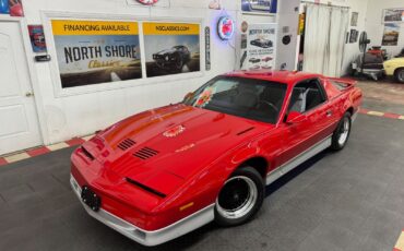 Pontiac Firebird Coupe 1988