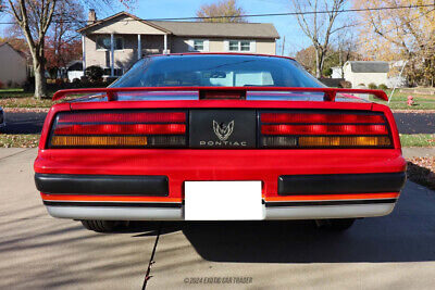 Pontiac-Firebird-Coupe-1988-6