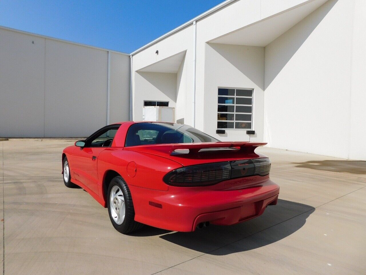 Pontiac-Firebird-Coupe-1994-8