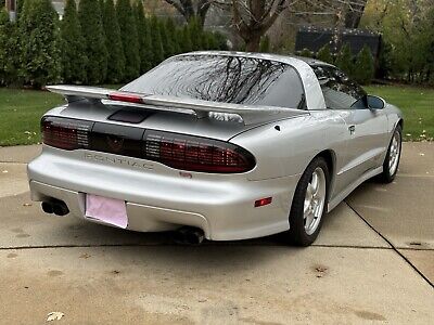 Pontiac-Firebird-Coupe-1995-10