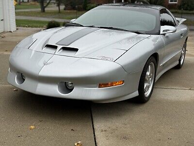 Pontiac-Firebird-Coupe-1995-2