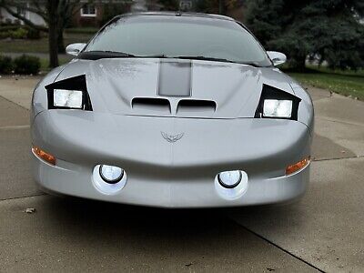 Pontiac-Firebird-Coupe-1995-3