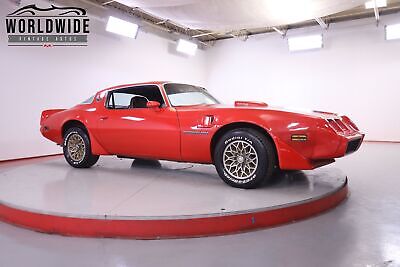 Pontiac-Firebird-Trans-Am-1979-1