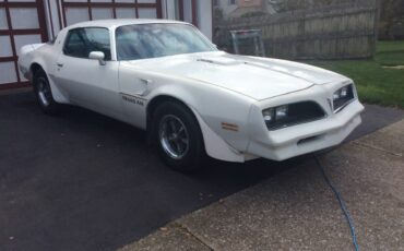 Pontiac-Firebird-trans-am-1977-5