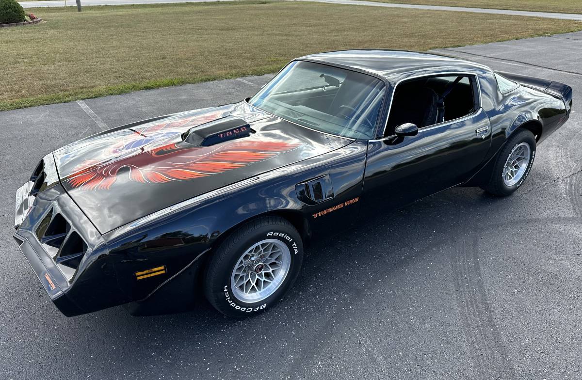 Pontiac-Firebird-trans-am-1979