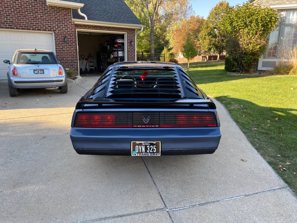 Pontiac-Firebird-trans-am-1983-5