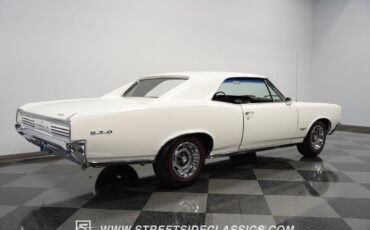 Pontiac-GTO-1966-11