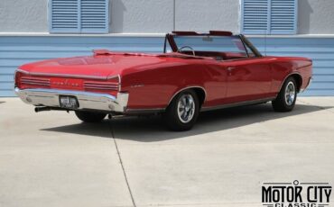 Pontiac-GTO-1966-4