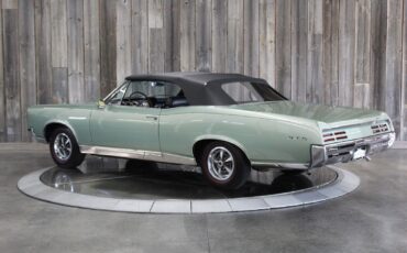 Pontiac-GTO-1967-3