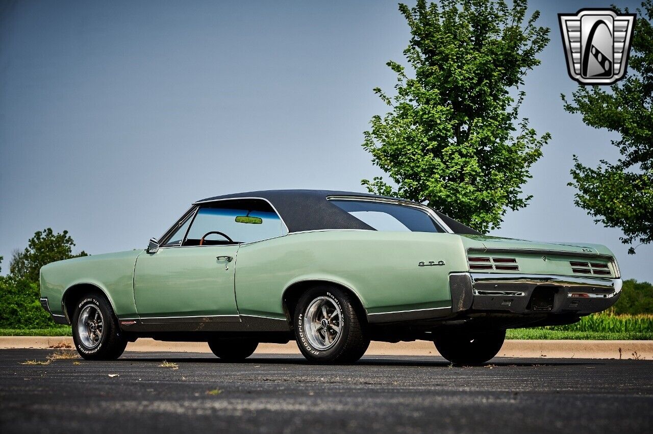 Pontiac-GTO-1967-4