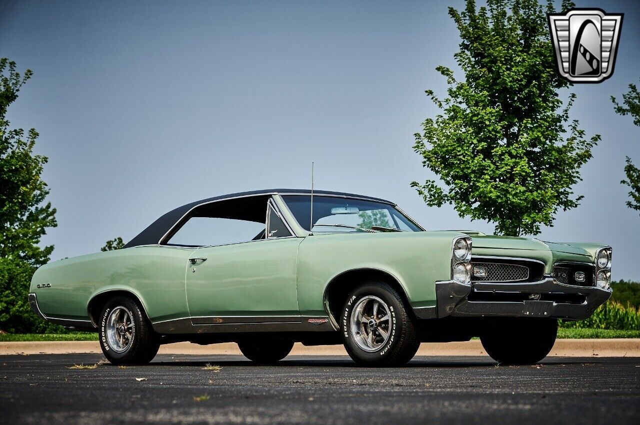 Pontiac-GTO-1967-8