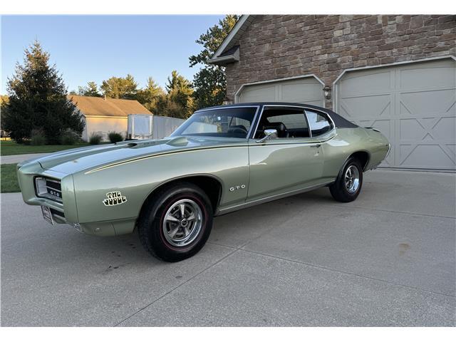 Pontiac-GTO-1969-28