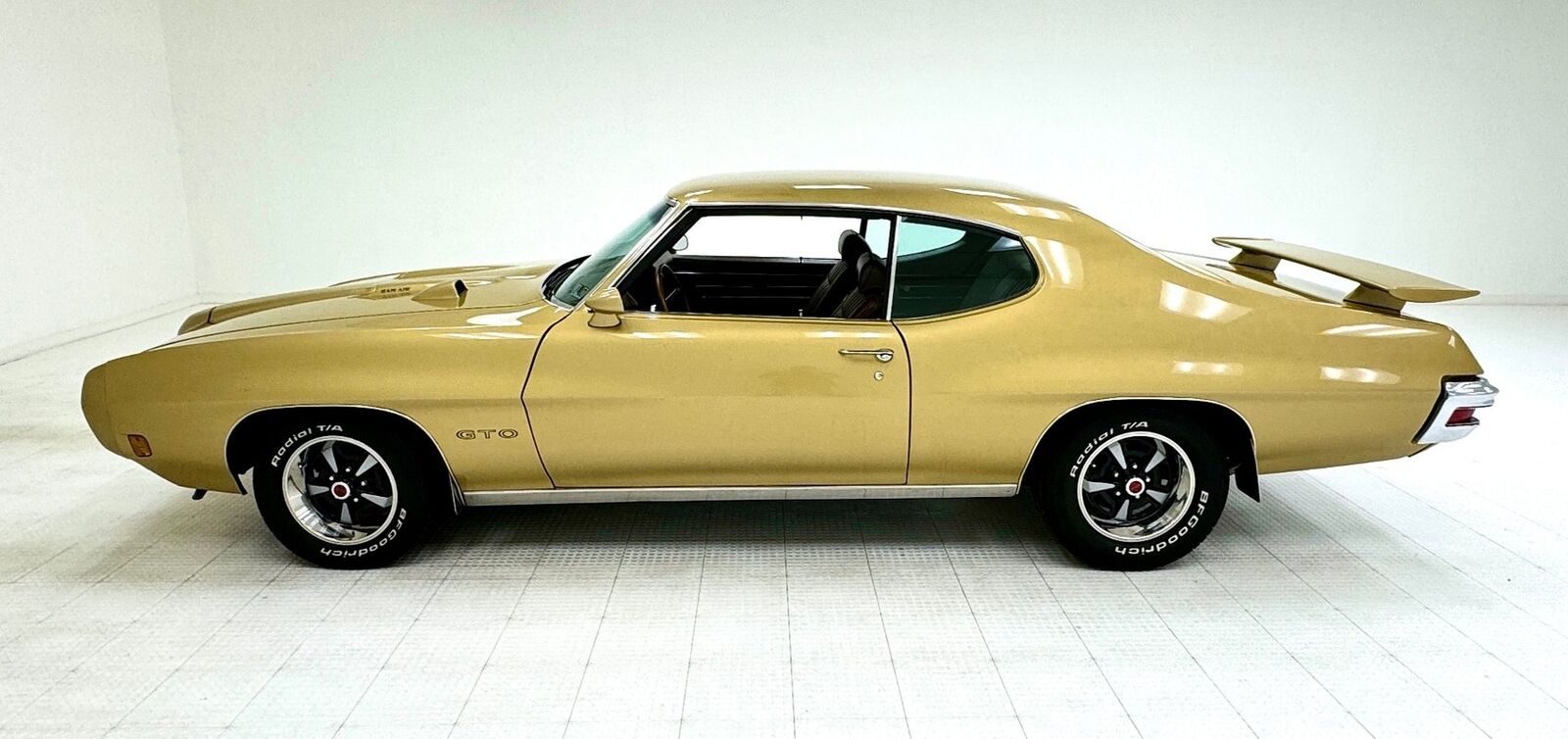 Pontiac-GTO-1970-1