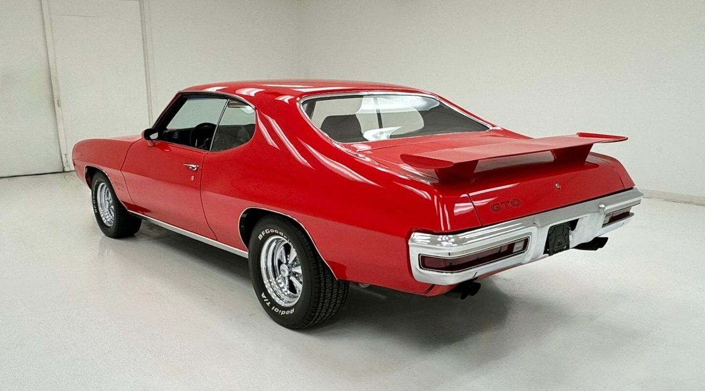 Pontiac-GTO-1970-2