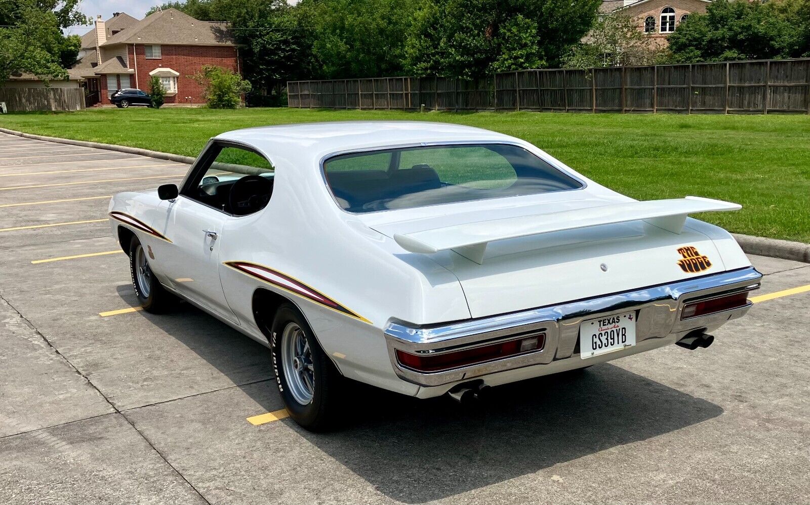 Pontiac-GTO-1970-2