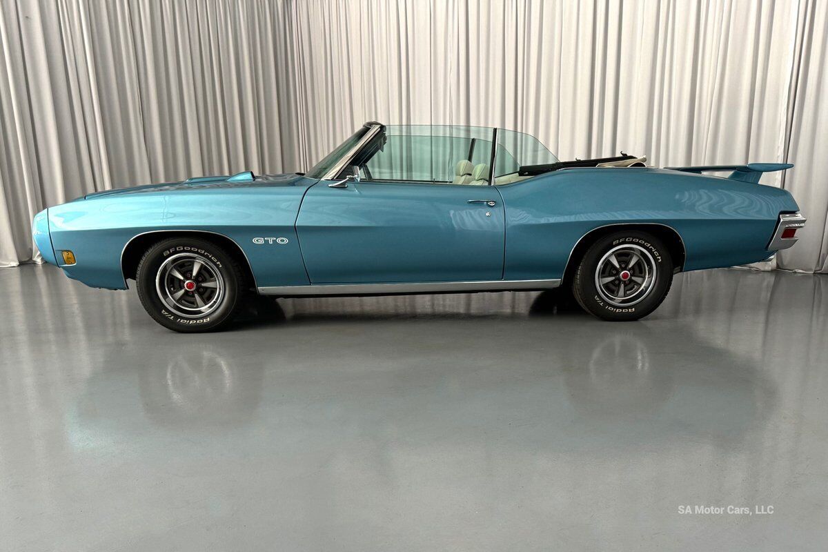 Pontiac-GTO-1970-20