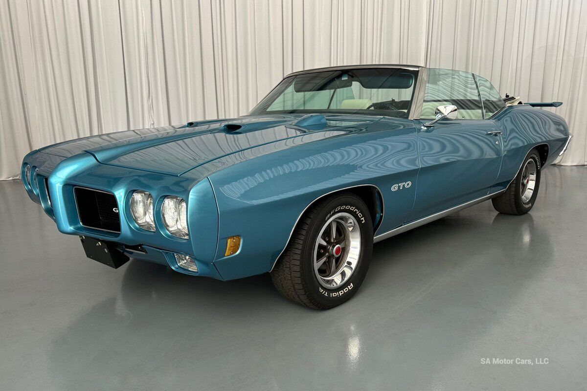 Pontiac-GTO-1970-21