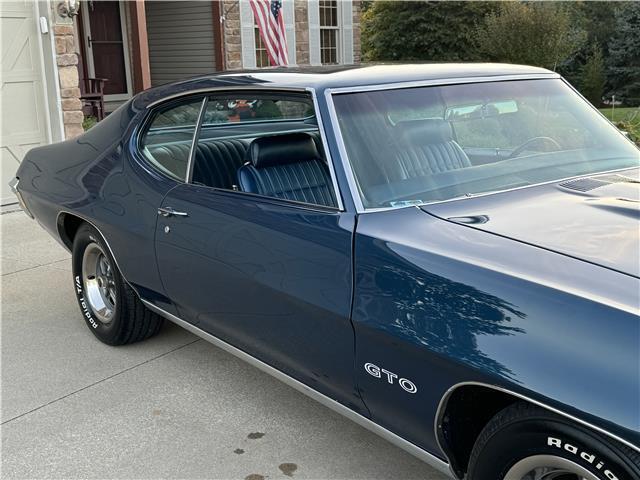 Pontiac-GTO-1970-35