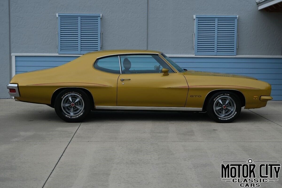 Pontiac-GTO-1971-1