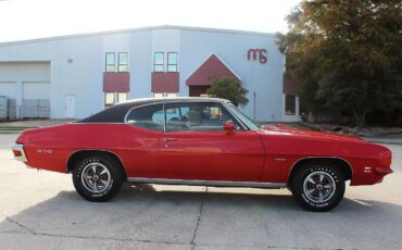 Pontiac-GTO-1971-11