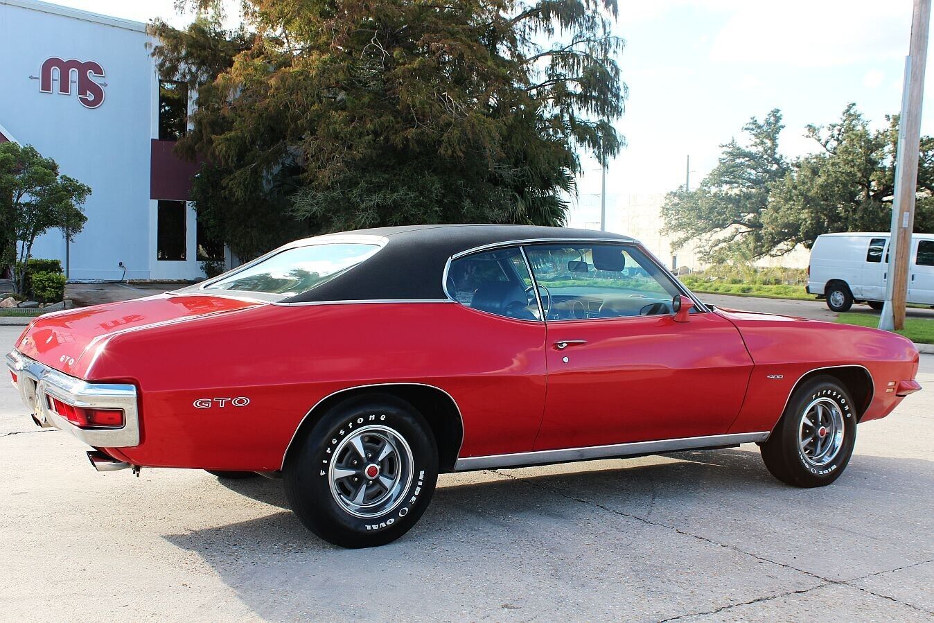 Pontiac GTO  year1}